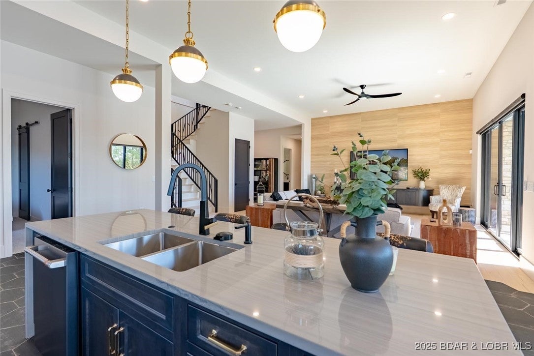 Sunrise Beach, Missouri, 65079, United States, 5 Bedrooms Bedrooms, ,7 BathroomsBathrooms,Residential,Active,1961963