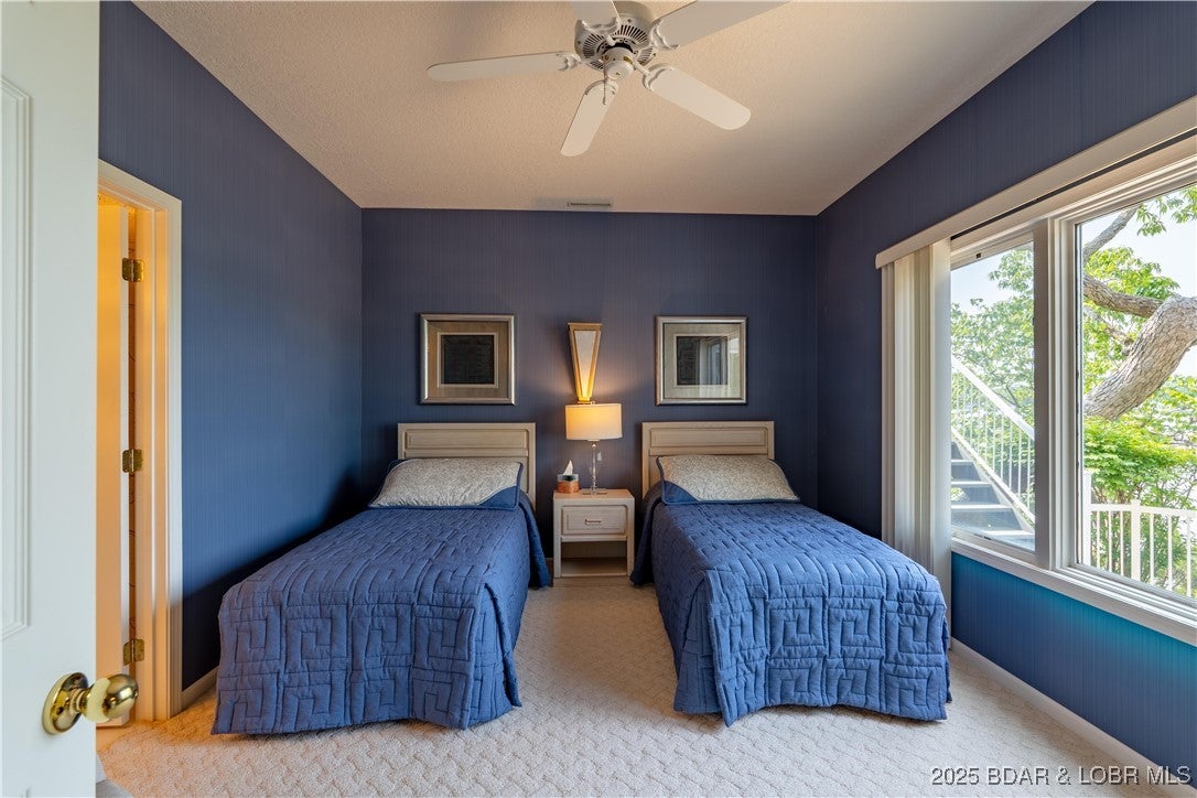 Four Seasons, Missouri, 65049, United States, 5 Bedrooms Bedrooms, ,6 BathroomsBathrooms,Residential,Active,1843468