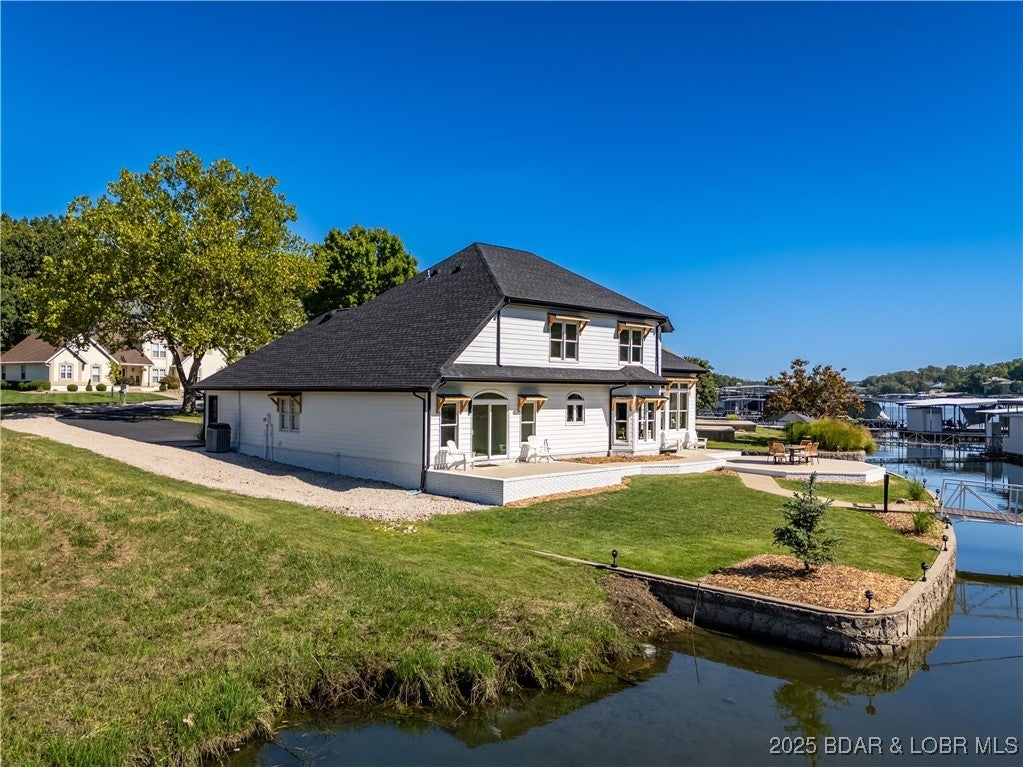 Osage Beach, Missouri, 65065, United States, 6 Bedrooms Bedrooms, ,4 BathroomsBathrooms,Residential,Active,1952762