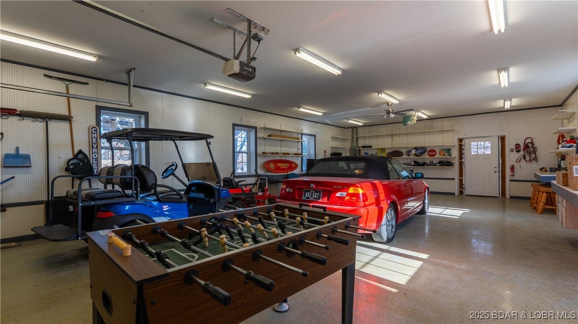 Roach, Missouri, 65787, United States, 8 Bedrooms Bedrooms, ,5 BathroomsBathrooms,Residential,Active,2007100