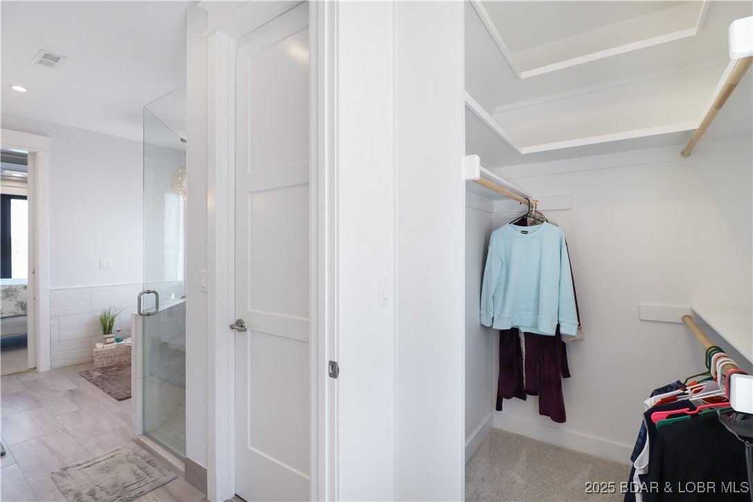 Lake Ozark, Missouri, 65049, United States, 4 Bedrooms Bedrooms, ,5 BathroomsBathrooms,Residential,Active,1959923