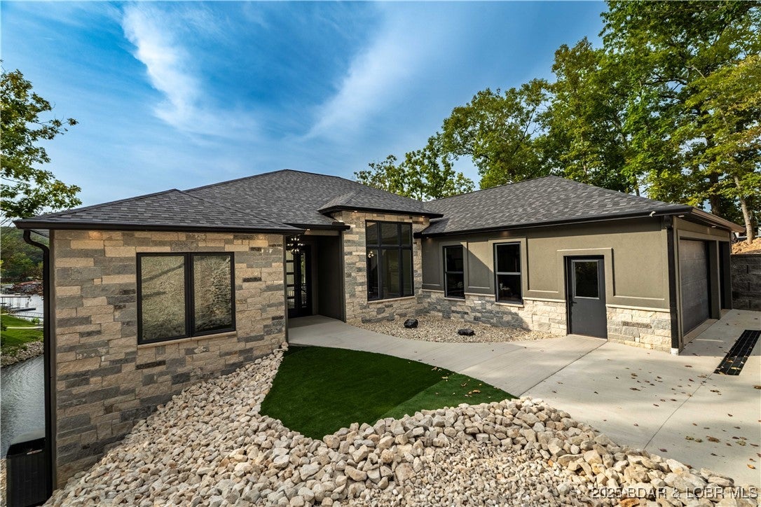 Sunrise Beach, Missouri, 65065, United States, 6 Bedrooms Bedrooms, ,6 BathroomsBathrooms,Residential,Active,1929710