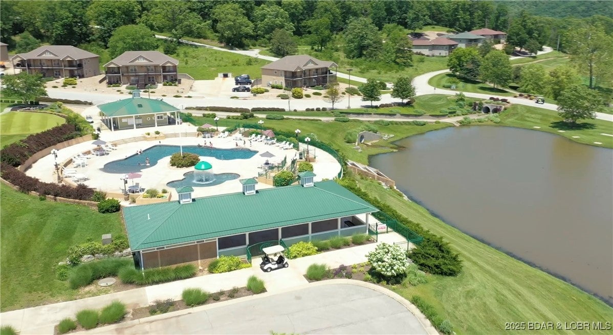 Lake Ozark, Missouri, 65049, United States, 4 Bedrooms Bedrooms, ,5 BathroomsBathrooms,Residential,Active,1960161