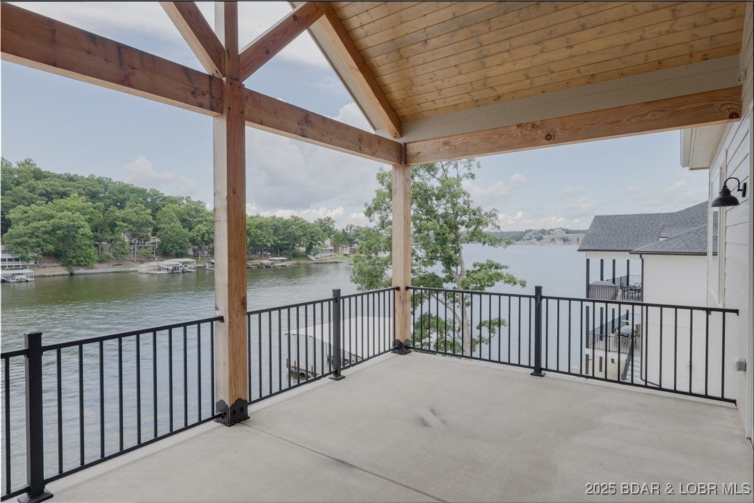 Sunrise Beach, Missouri, 65079, United States, 4 Bedrooms Bedrooms, ,5 BathroomsBathrooms,Residential,Active,1843842