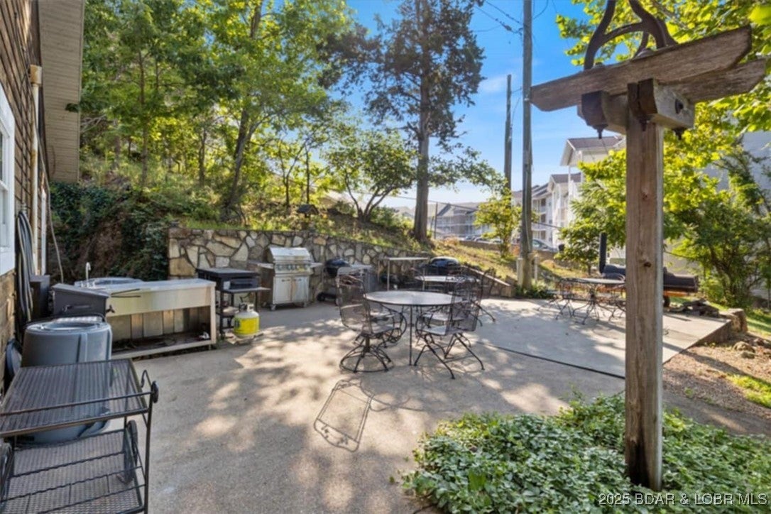 Sunrise Beach, Missouri, 65079, United States, 3 Bedrooms Bedrooms, ,2 BathroomsBathrooms,Residential,Active,1903229