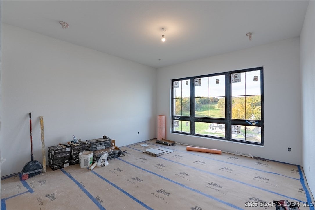 Osage Beach, Missouri, 65065, United States, 4 Bedrooms Bedrooms, ,5 BathroomsBathrooms,Residential,Active,1985585