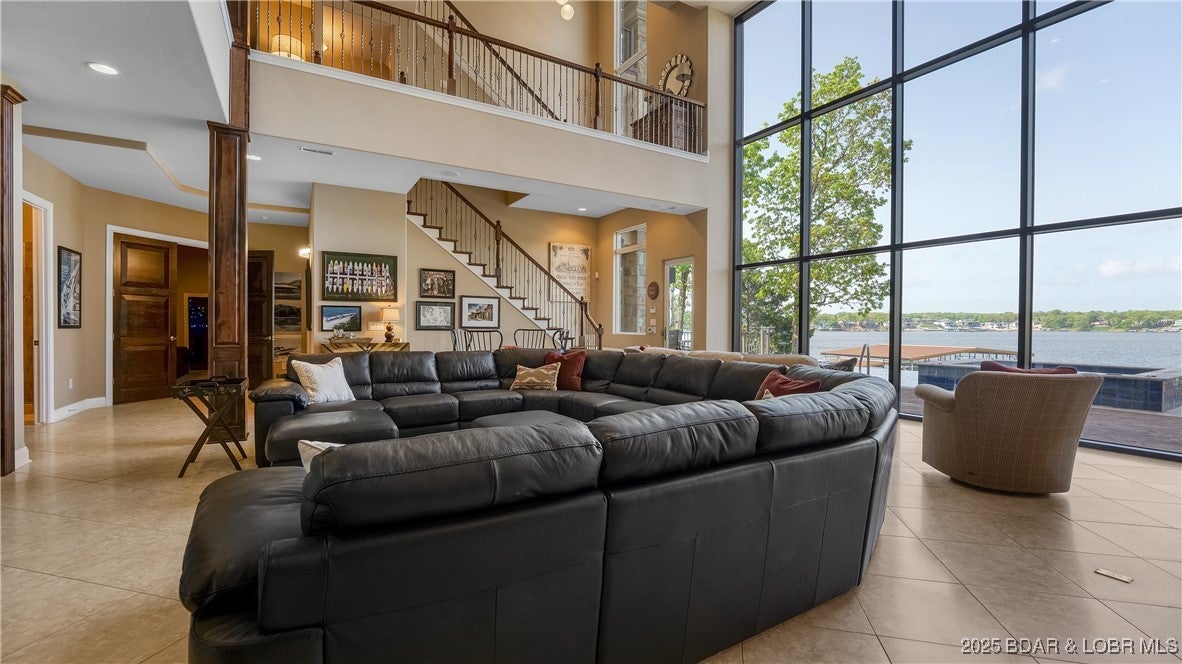 Sunrise Beach, Missouri, 65079, United States, 6 Bedrooms Bedrooms, ,8 BathroomsBathrooms,Residential,Pending,1943776