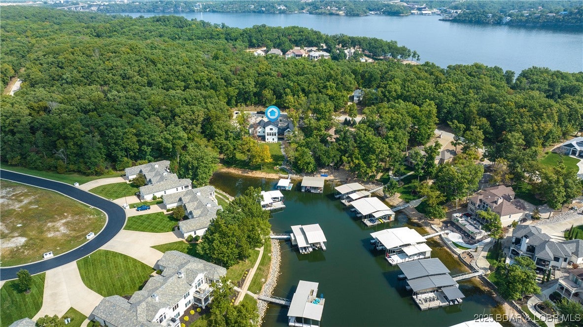 Porto Cima, Missouri, 65079, United States, 6 Bedrooms Bedrooms, ,6 BathroomsBathrooms,Residential,Active,1894189