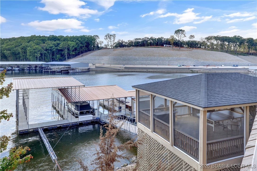 Sunrise Beach, Missouri, 65079, United States, 5 Bedrooms Bedrooms, ,6 BathroomsBathrooms,Residential,Active,2015451