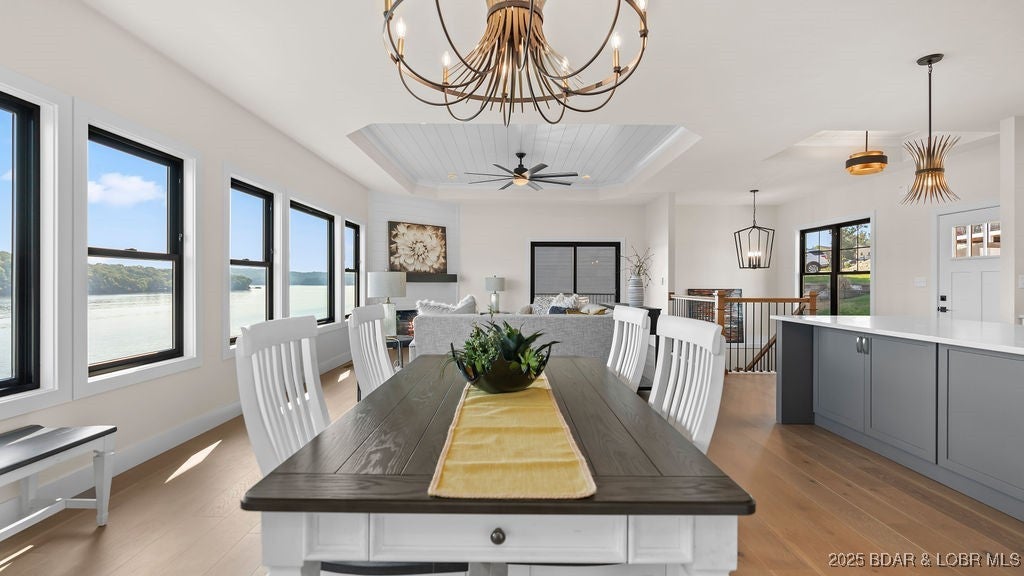 Camdenton, Missouri, 65020, United States, 4 Bedrooms Bedrooms, ,4 BathroomsBathrooms,Residential,Active,1945094