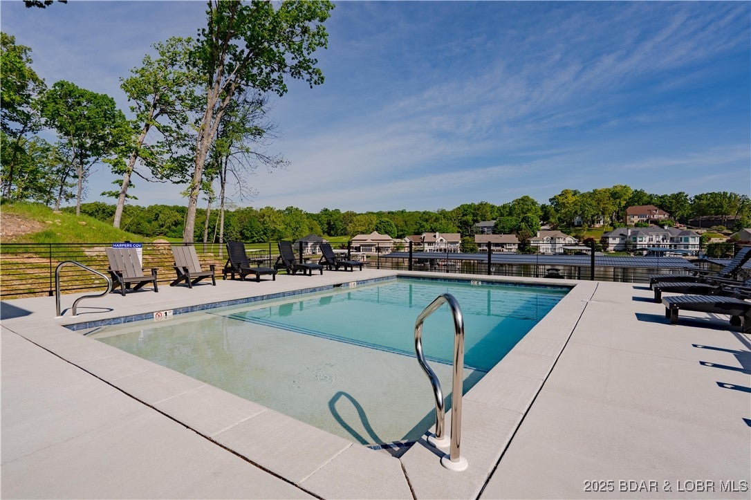Osage Beach, Missouri, 65065, United States, 5 Bedrooms Bedrooms, ,4 BathroomsBathrooms,Residential,Active,1953713
