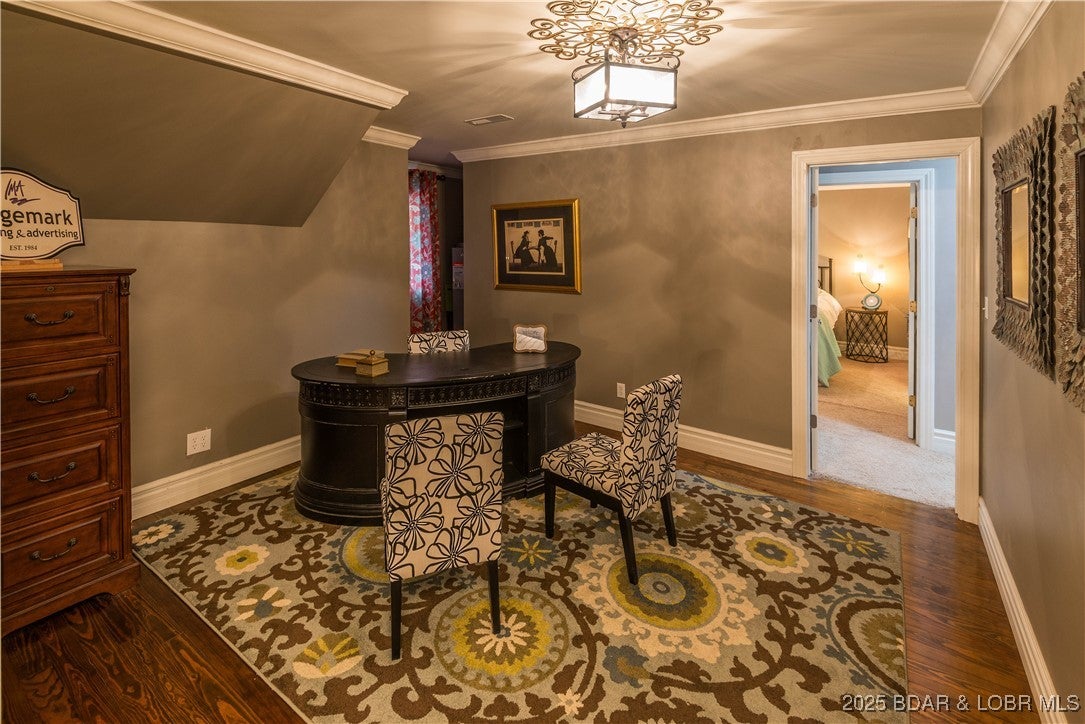 Jefferson City, Missouri, 65109, United States, 4 Bedrooms Bedrooms, ,4 BathroomsBathrooms,Residential,Active,1990045