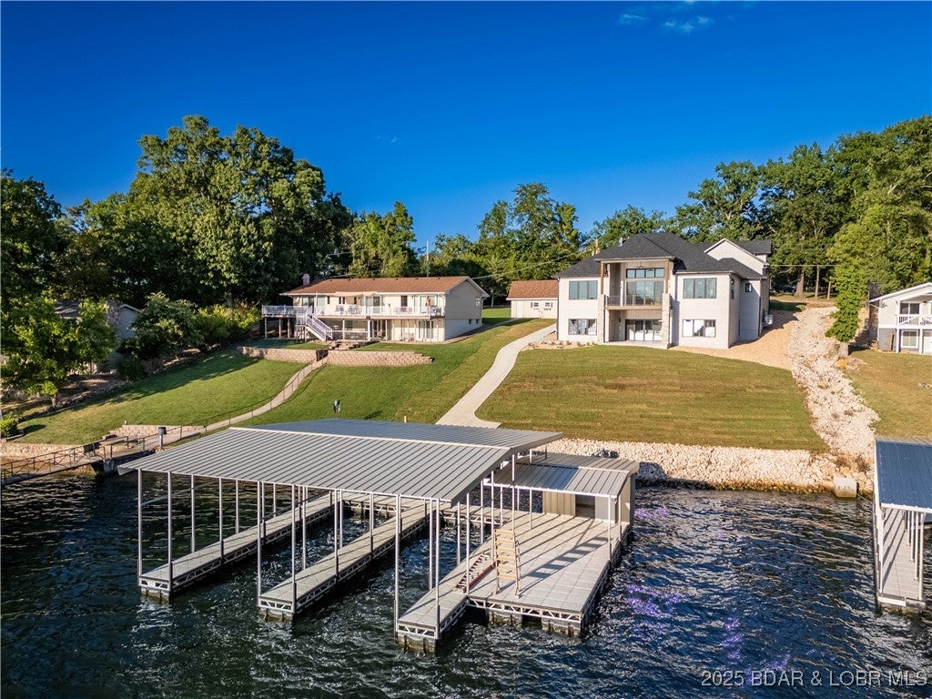 Osage Beach, Missouri, 65065, United States, 6 Bedrooms Bedrooms, ,6 BathroomsBathrooms,Residential,Active,1922661