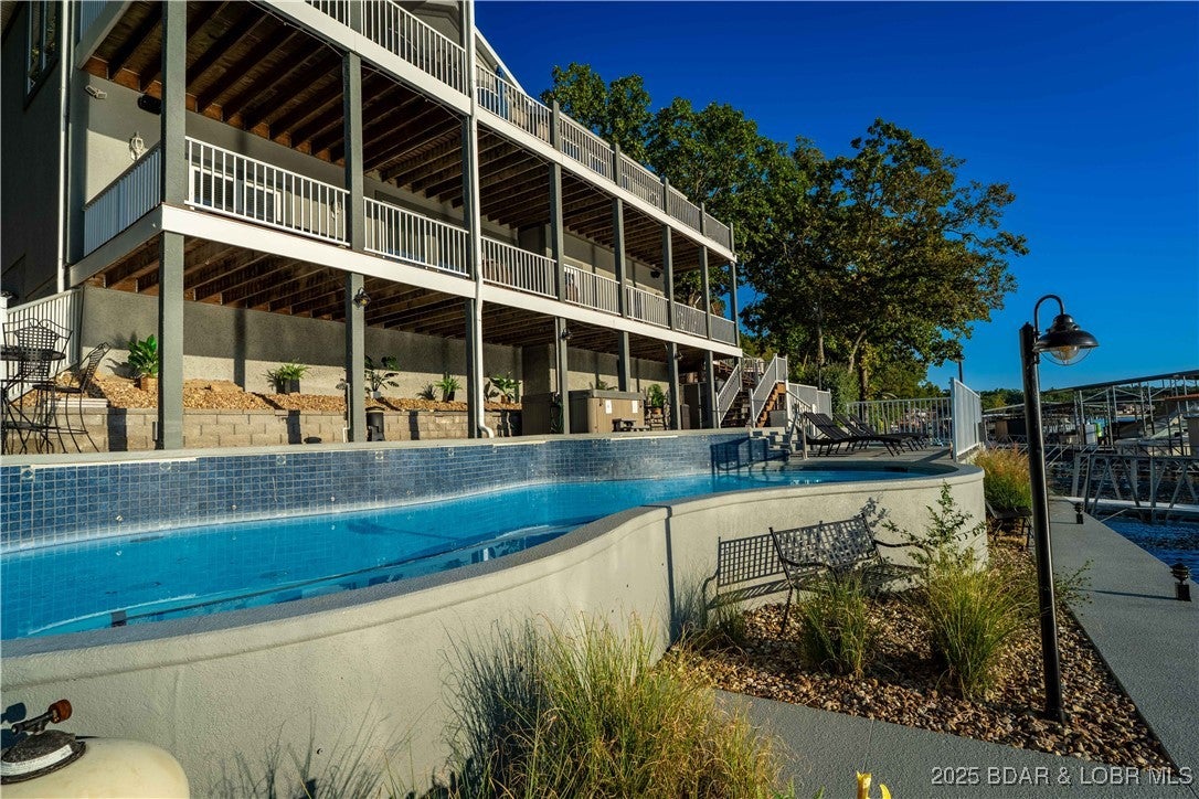 Sunrise Beach, Missouri, 65079, United States, 6 Bedrooms Bedrooms, ,5 BathroomsBathrooms,Residential,Active,1963265