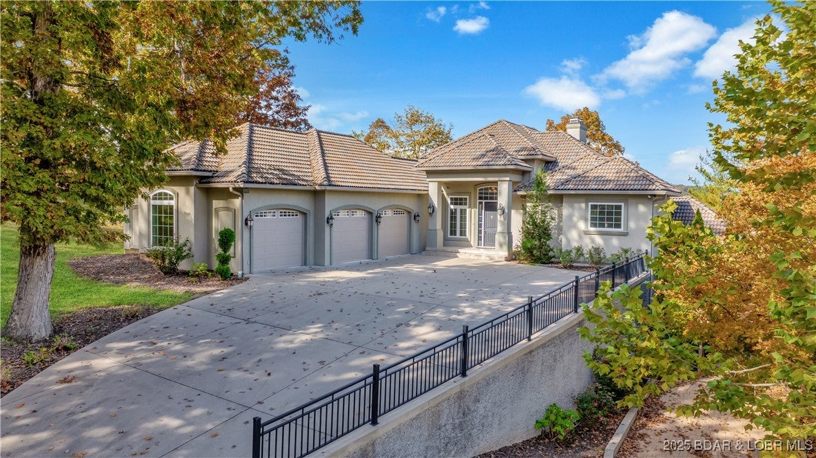 Camdenton, Missouri, 65020, United States, 5 Bedrooms Bedrooms, ,5 BathroomsBathrooms,Residential,Active,1989766 Camdenton, Missouri, 65020, United States, 5 Bedrooms Bedrooms, ,5 BathroomsBathrooms,Residential,Active,1989766