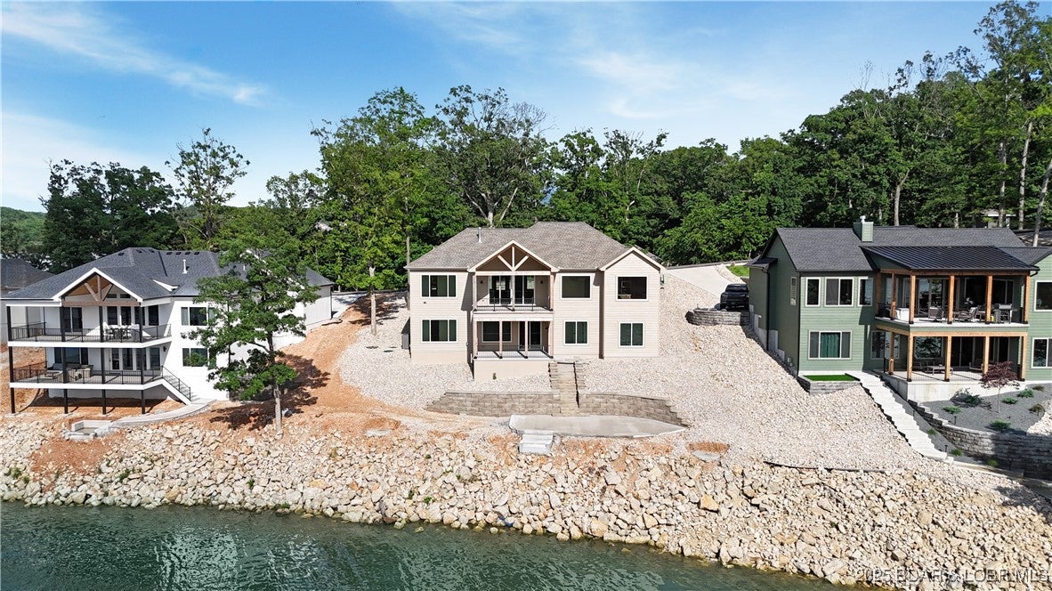 Sunrise Beach, Missouri, 65079, United States, 4 Bedrooms Bedrooms, ,5 BathroomsBathrooms,Residential,Active,1843842