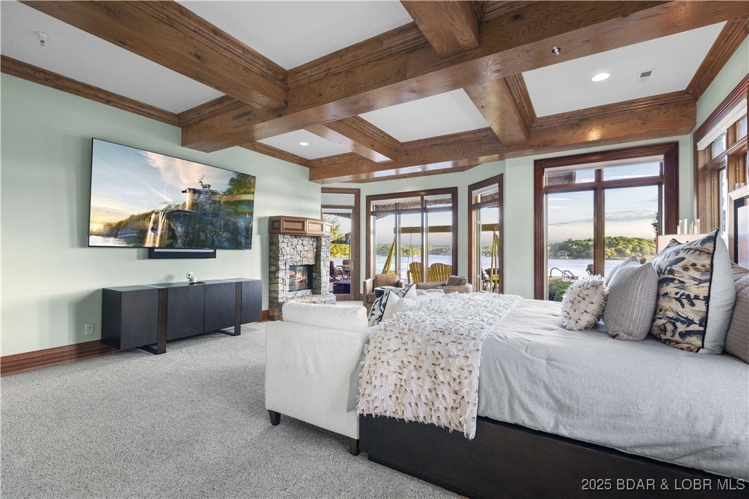 Sunrise Beach, Missouri, 65079, United States, 18 Bedrooms Bedrooms, ,19 BathroomsBathrooms,Residential,Active,1734934