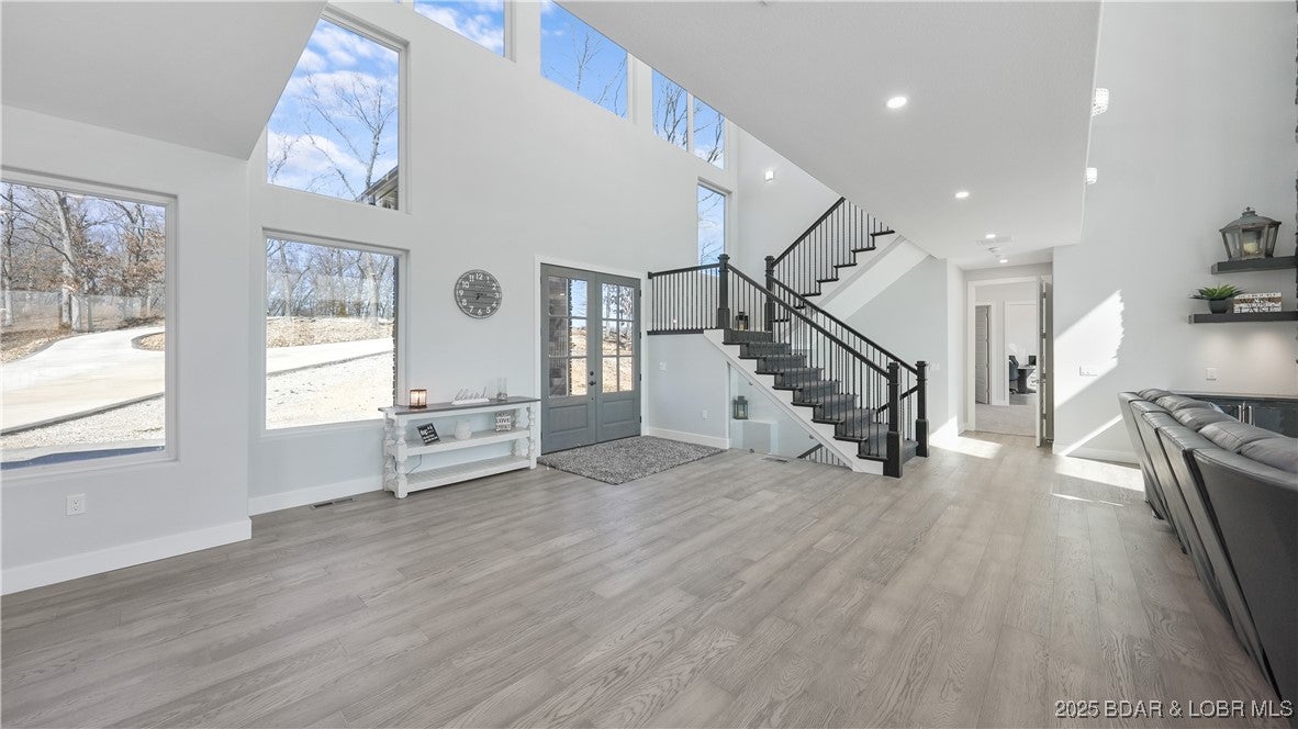 Sunrise Beach, Missouri, 65079, United States, 8 Bedrooms Bedrooms, ,10 BathroomsBathrooms,Residential,Active,1964490