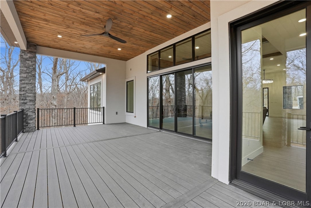 Porto Cima, Missouri, 65049, United States, 4 Bedrooms Bedrooms, ,4 BathroomsBathrooms,Residential,Active,2040222