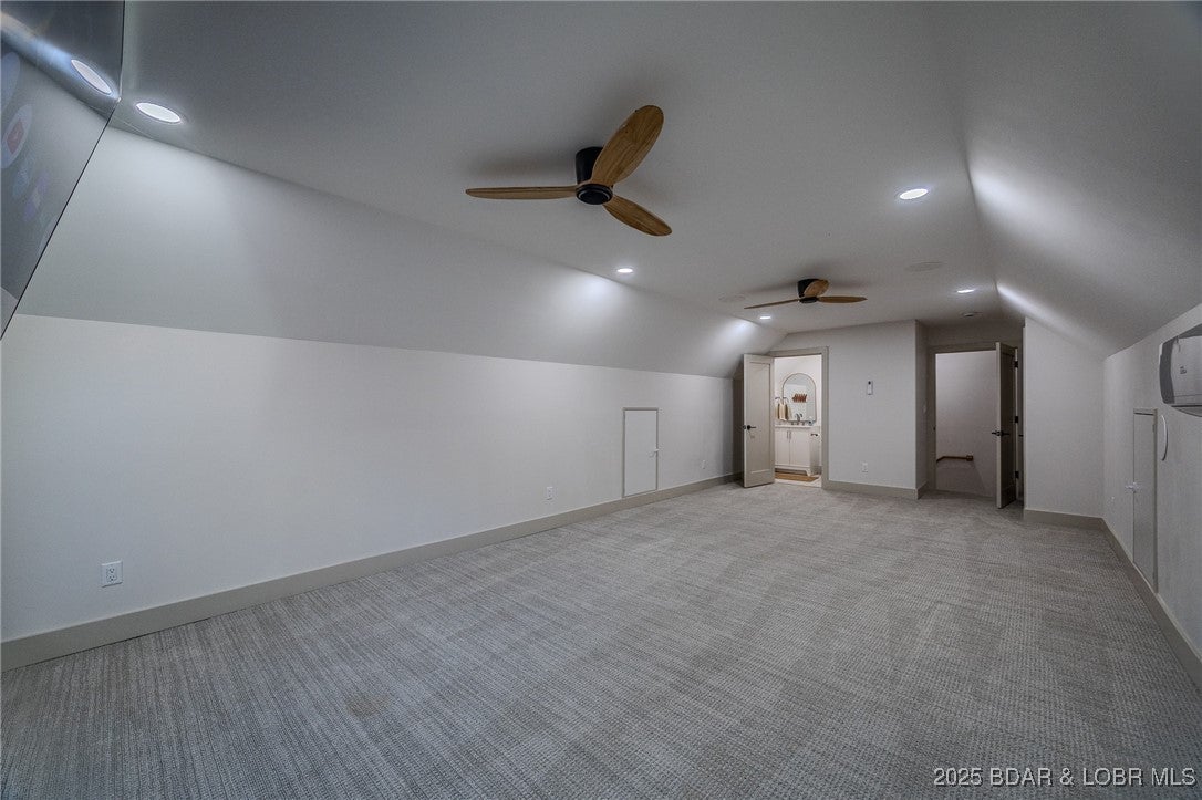 Linn Creek, Missouri, 65052, United States, 6 Bedrooms Bedrooms, ,5 BathroomsBathrooms,Residential,Active,1989796