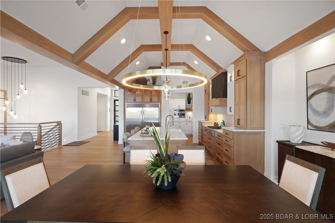 Porto Cima, Missouri, 65079, United States, 6 Bedrooms Bedrooms, ,5 BathroomsBathrooms,Residential,Active,1960144