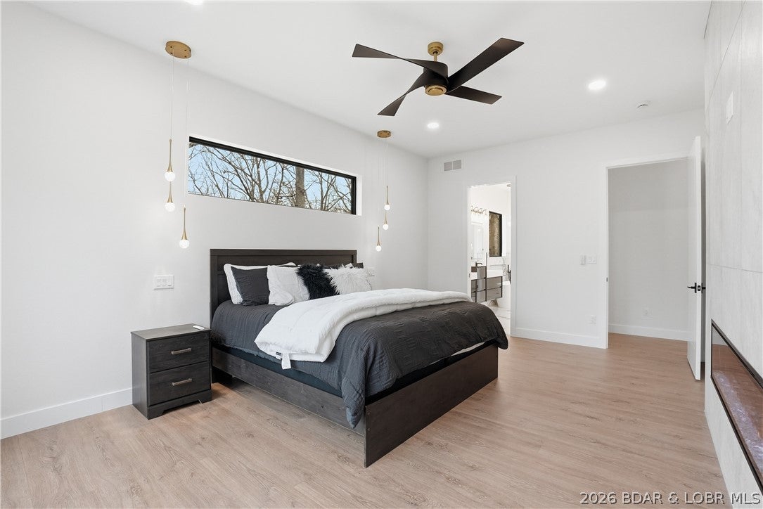 Porto Cima, Missouri, 65049, United States, 4 Bedrooms Bedrooms, ,4 BathroomsBathrooms,Residential,Active,2040222