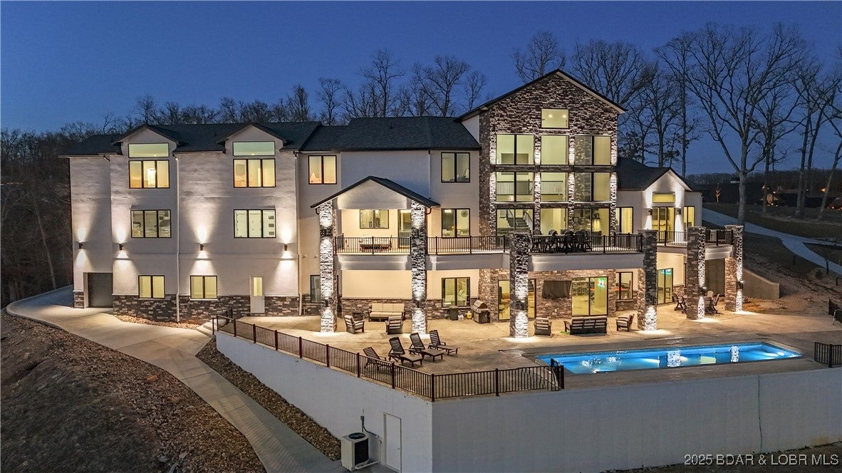 Sunrise Beach, Missouri, 65079, United States, 8 Bedrooms Bedrooms, ,10 BathroomsBathrooms,Residential,Active,1741150
