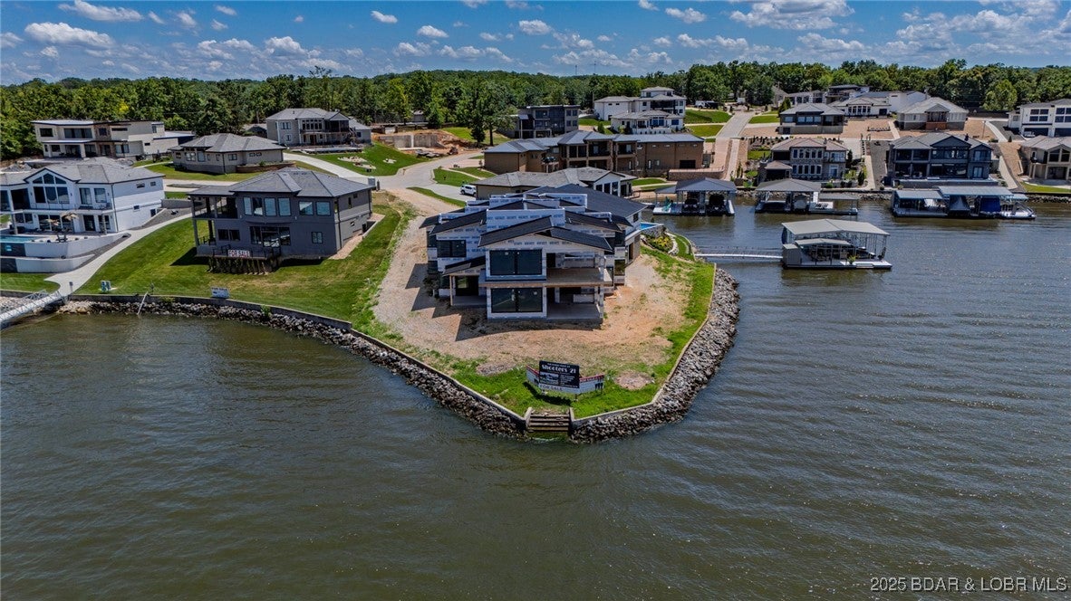 Osage Beach, Missouri, 65065, United States, ,10 BathroomsBathrooms,Residential,Active,1711561