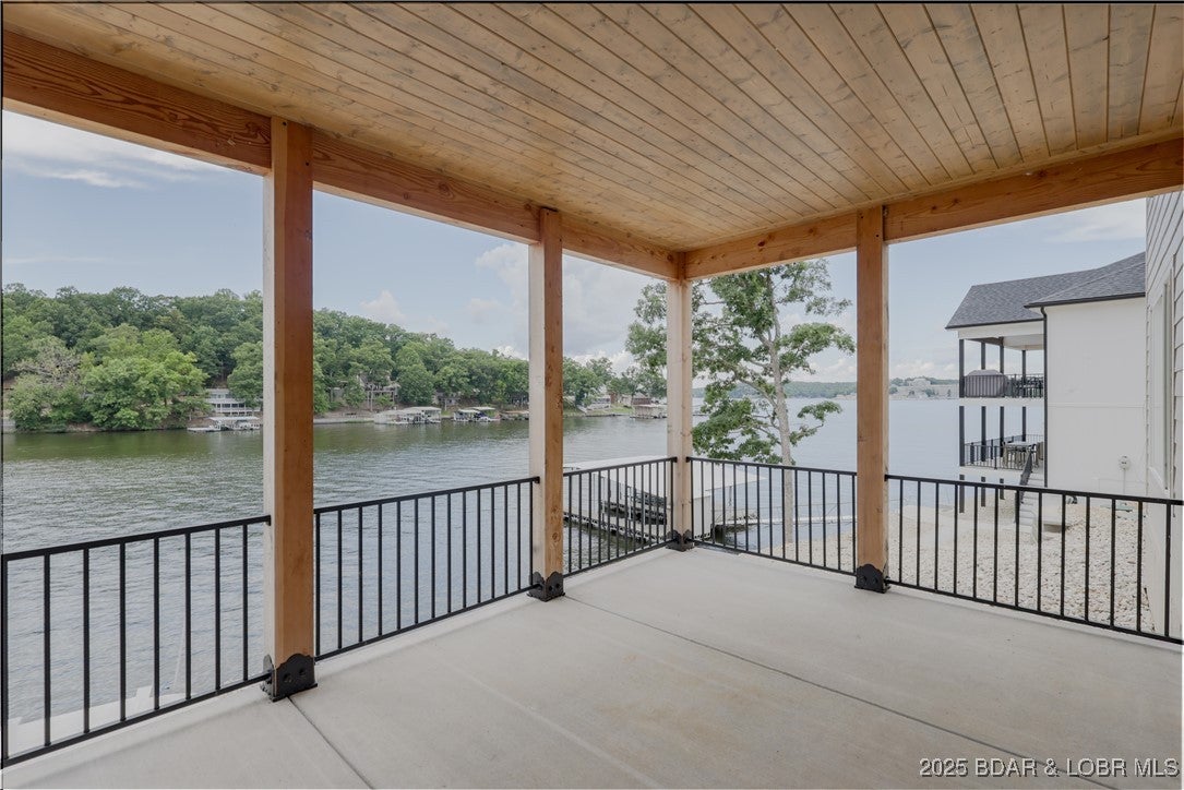 Sunrise Beach, Missouri, 65079, United States, 4 Bedrooms Bedrooms, ,5 BathroomsBathrooms,Residential,Active,1843842