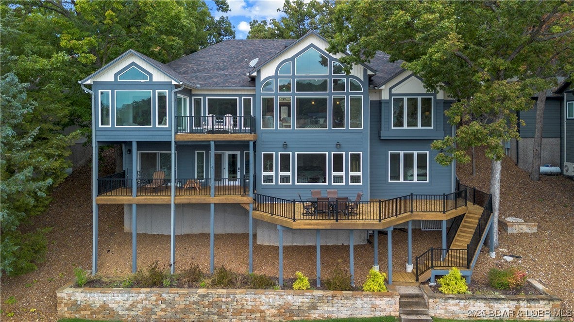 Lake Ozark, Missouri, 65049, United States, 5 Bedrooms Bedrooms, ,5 BathroomsBathrooms,Residential,Active,1968089