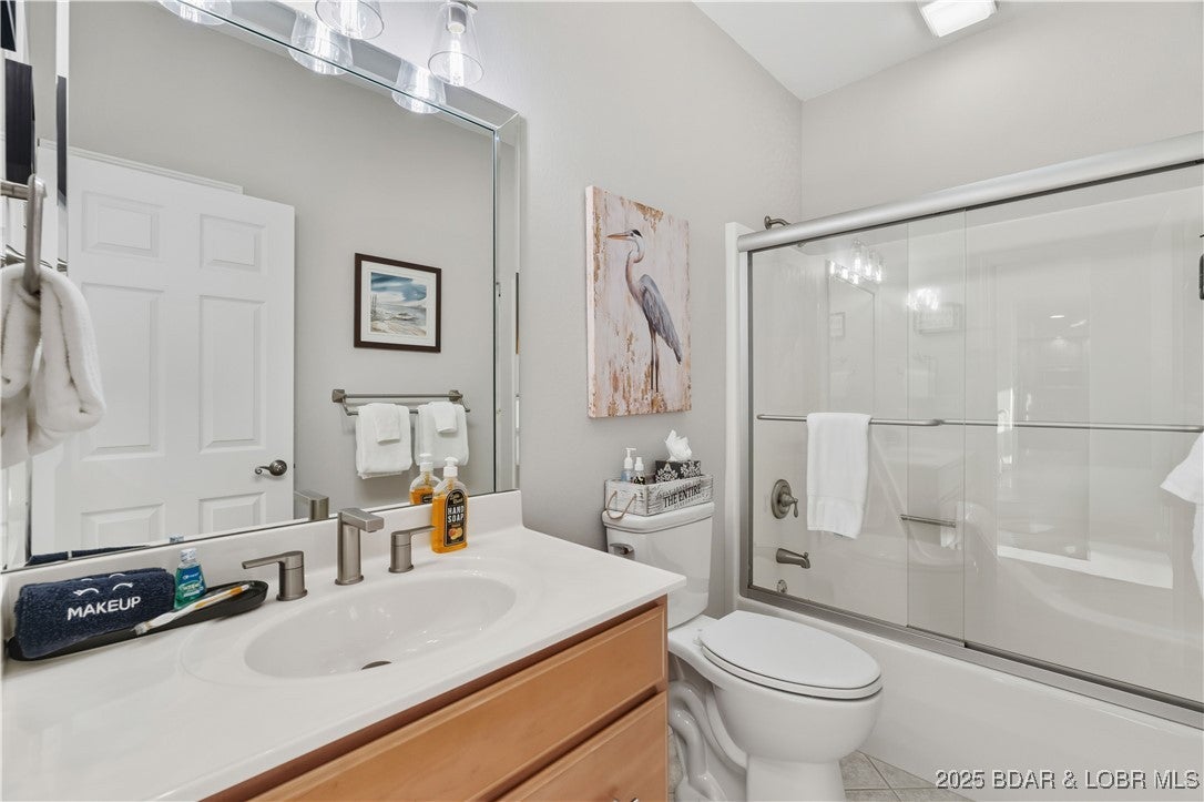 Sunrise Beach, Missouri, 65079, United States, 6 Bedrooms Bedrooms, ,5 BathroomsBathrooms,Residential,Active,1963265