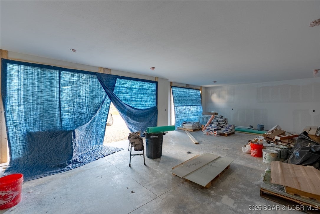 Osage Beach, Missouri, 65065, United States, 4 Bedrooms Bedrooms, ,5 BathroomsBathrooms,Residential,Active,1985585