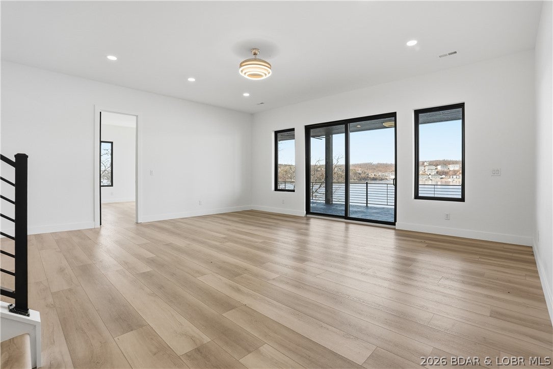 Porto Cima, Missouri, 65079, United States, 6 Bedrooms Bedrooms, ,9 BathroomsBathrooms,Residential,Active,2017446