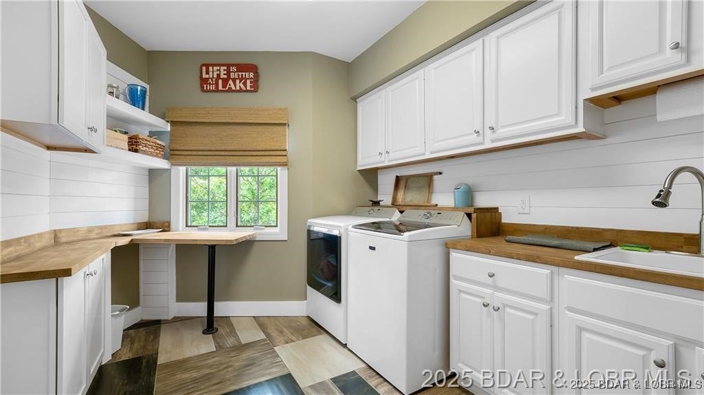 Camdenton, Missouri, 65020, United States, 7 Bedrooms Bedrooms, ,6 BathroomsBathrooms,Residential,Active,1876843