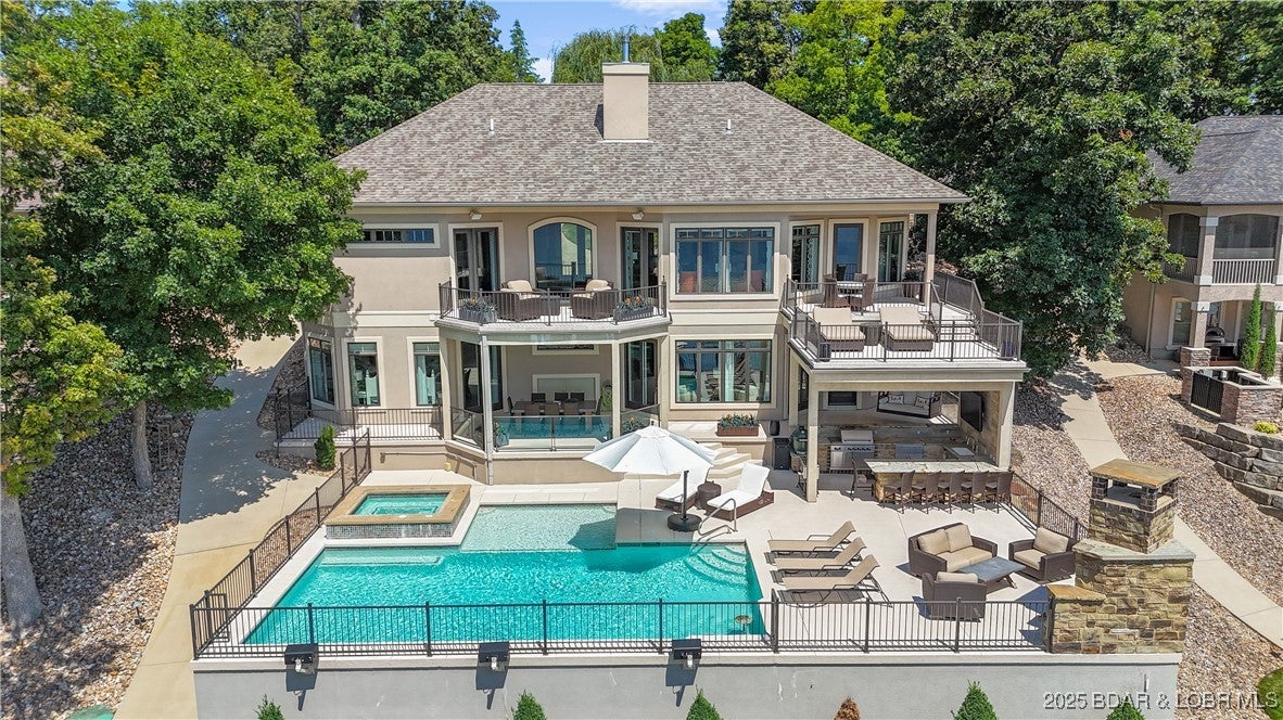 Sunrise Beach, Missouri, 65079, United States, 5 Bedrooms Bedrooms, ,5 BathroomsBathrooms,Residential,Active,1929435
