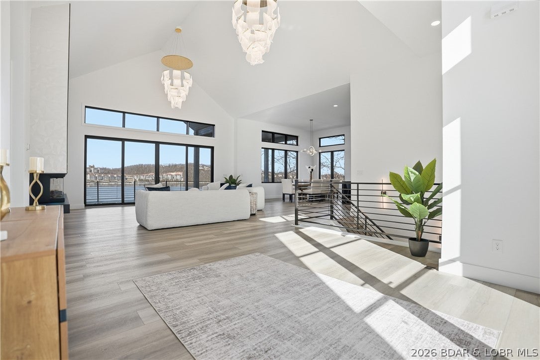 Porto Cima, Missouri, 65079, United States, 6 Bedrooms Bedrooms, ,9 BathroomsBathrooms,Residential,Active,2017446