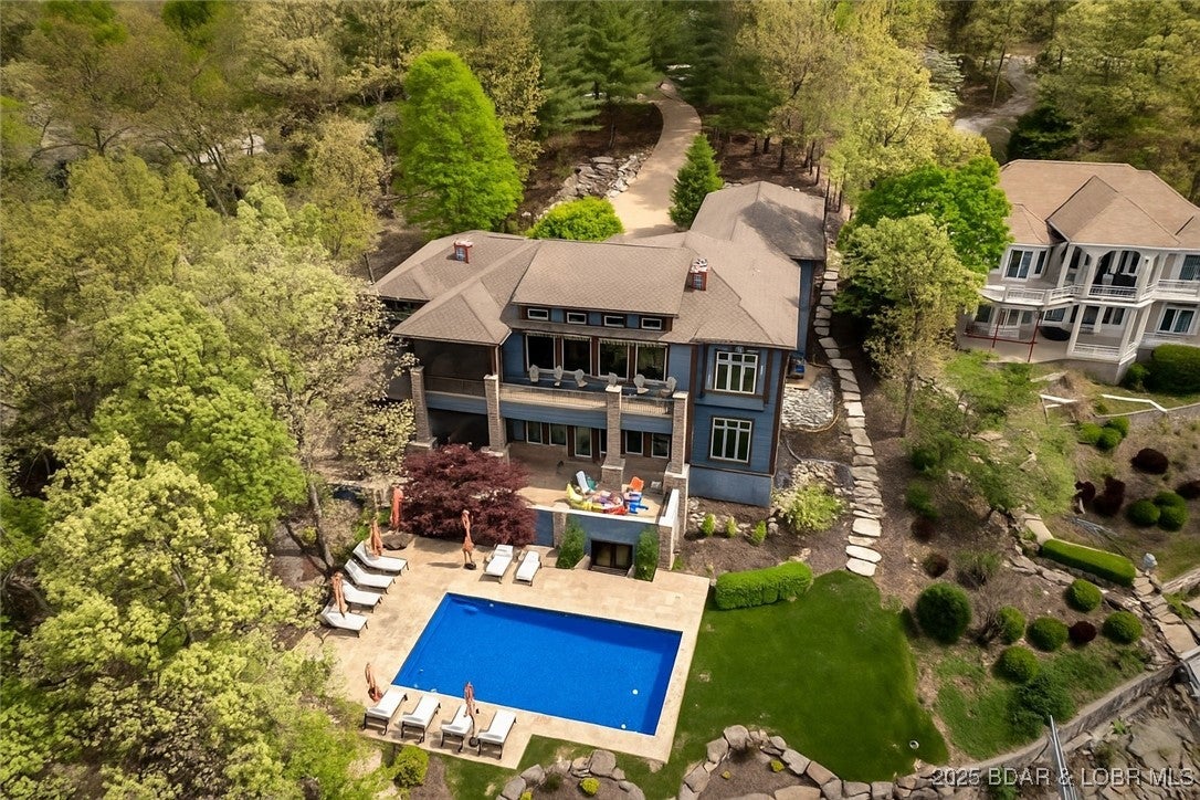 Villages, Missouri, 65079, United States, 5 Bedrooms Bedrooms, ,7 BathroomsBathrooms,Residential,Active,1964268