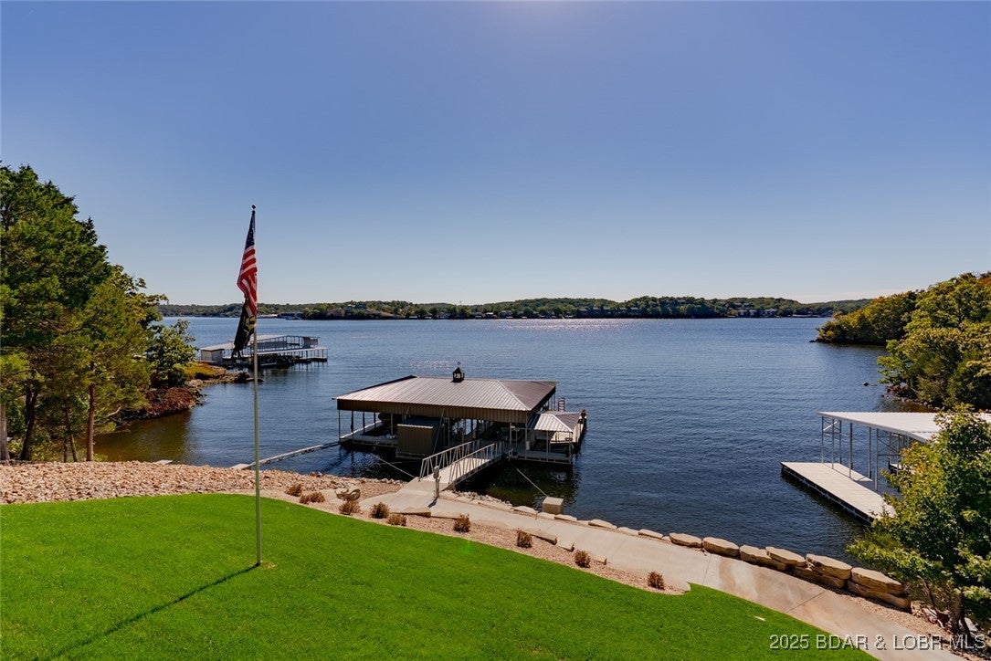 Sunrise Beach, Missouri, 65079, United States, 5 Bedrooms Bedrooms, ,7 BathroomsBathrooms,Residential,Active,1961963