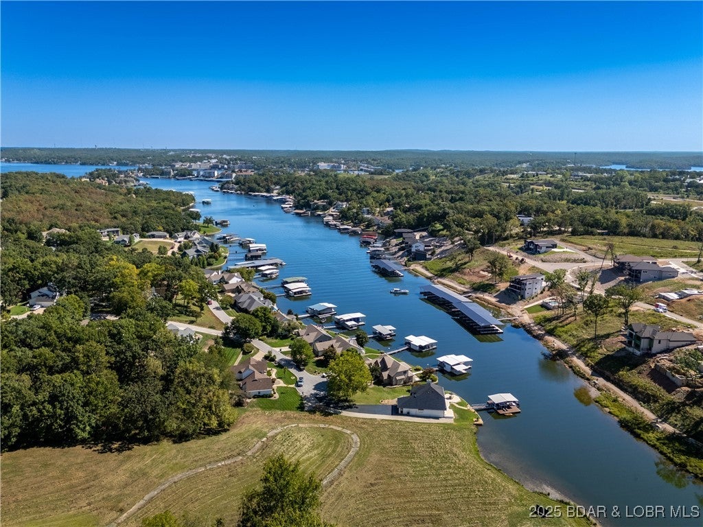 Osage Beach, Missouri, 65065, United States, 6 Bedrooms Bedrooms, ,4 BathroomsBathrooms,Residential,Active,1952762