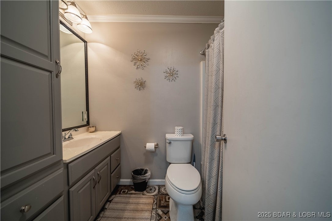 Sunrise Beach, Missouri, 65079, United States, 9 Bedrooms Bedrooms, ,7 BathroomsBathrooms,Residential,Active,1898212