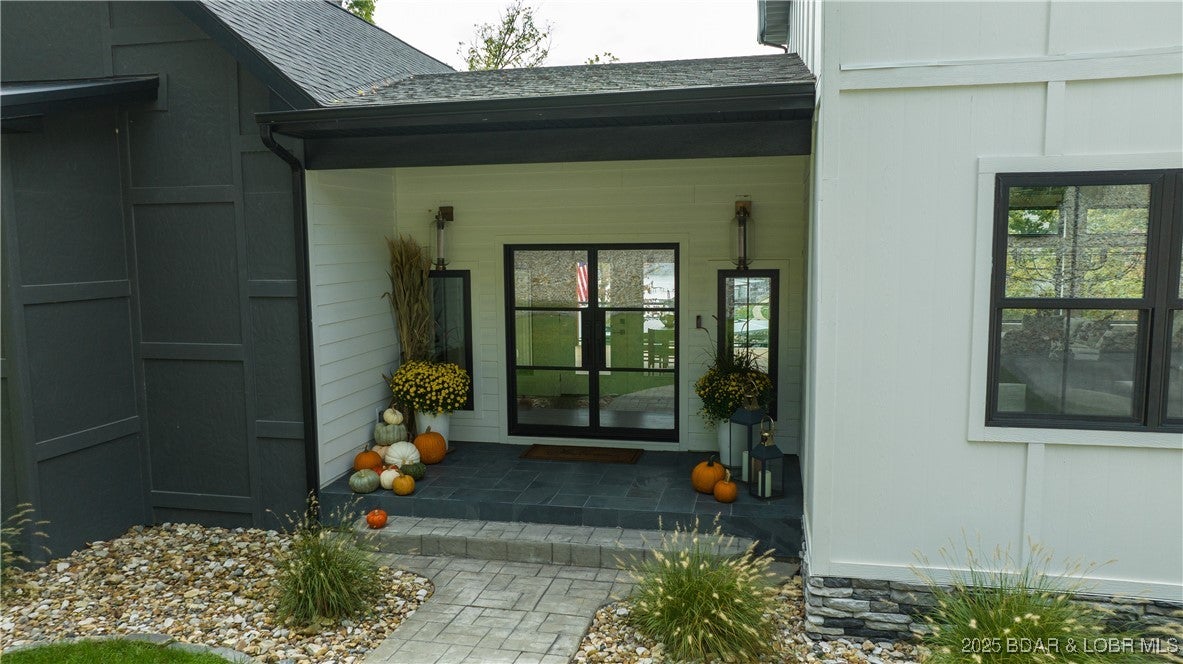 Porto Cima, Missouri, 65079, United States, 6 Bedrooms Bedrooms, ,6 BathroomsBathrooms,Residential,Active,1894189