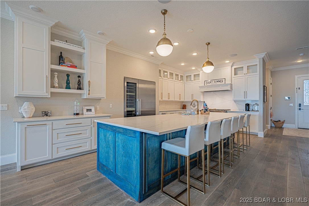 Osage Beach, Missouri, 65065, United States, 4 Bedrooms Bedrooms, ,5 BathroomsBathrooms,Residential,Active,1823963