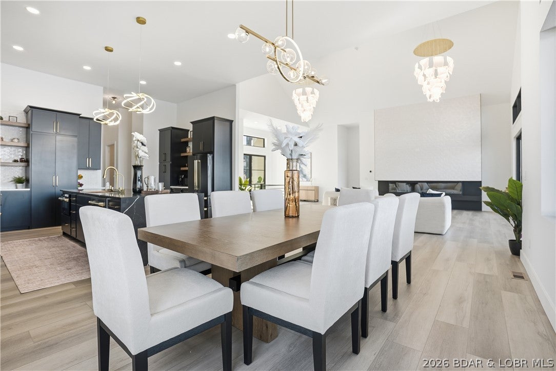 Porto Cima, Missouri, 65079, United States, 6 Bedrooms Bedrooms, ,9 BathroomsBathrooms,Residential,Active,2017446