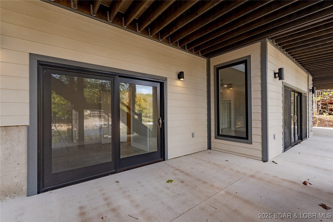 Climax Springs, Missouri, 65324, United States, 5 Bedrooms Bedrooms, ,5 BathroomsBathrooms,Residential,Active,1988443