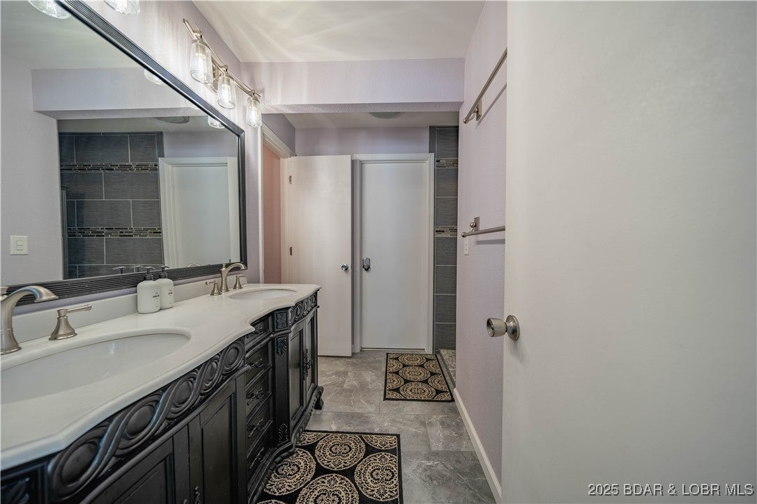 Sunrise Beach, Missouri, 65079, United States, 9 Bedrooms Bedrooms, ,7 BathroomsBathrooms,Residential,Active,1898212