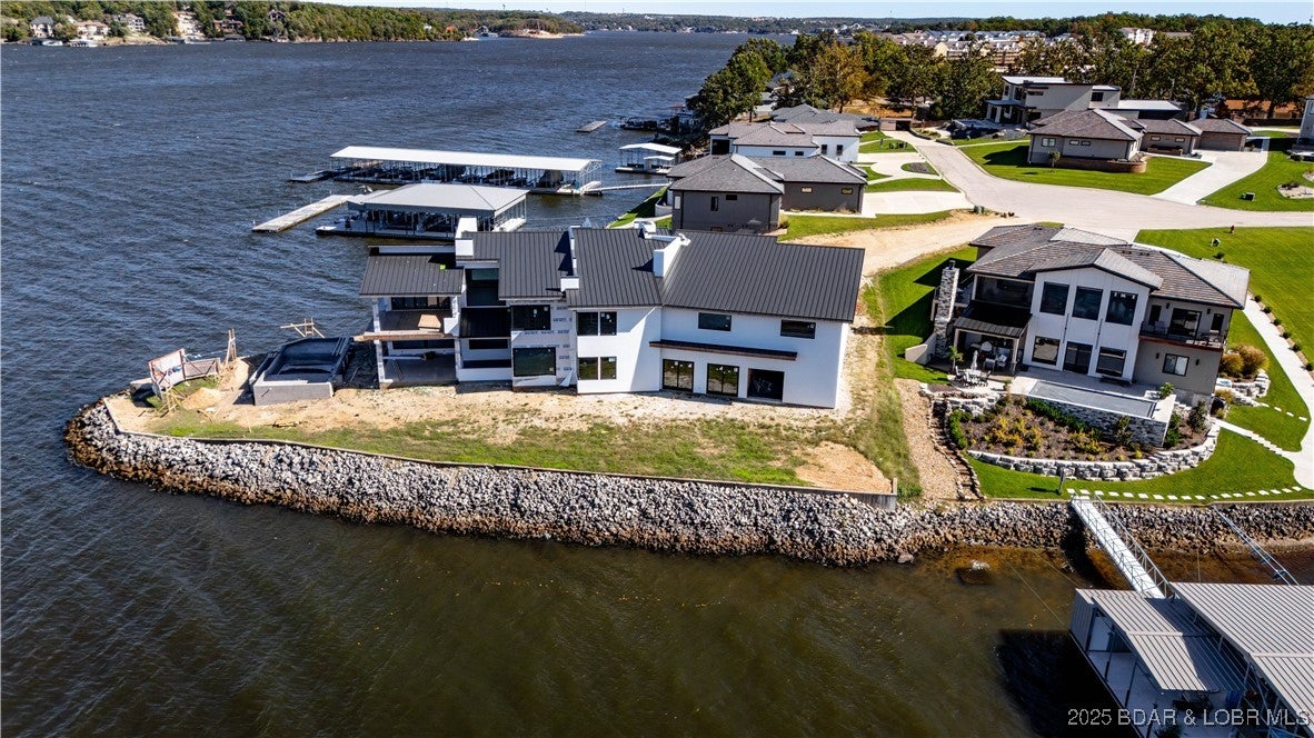 Osage Beach, Missouri, 65065, United States, 8 Bedrooms Bedrooms, ,10 BathroomsBathrooms,Residential,Active,2008279