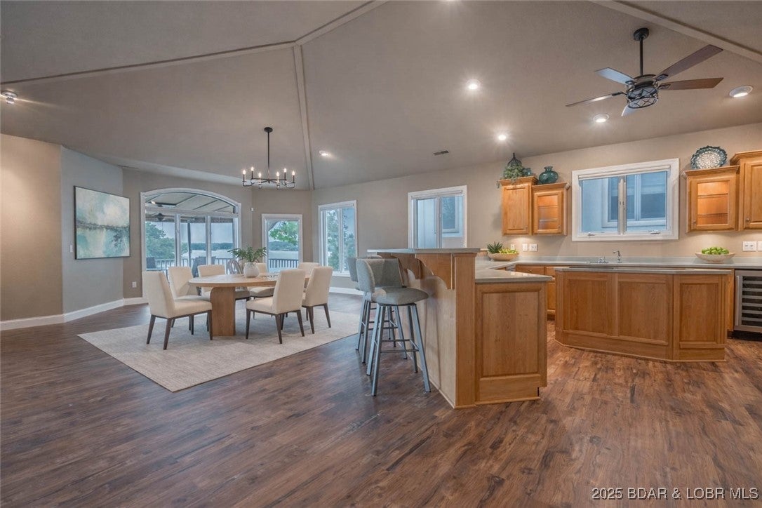 Porto Cima, Missouri, 65079, United States, 5 Bedrooms Bedrooms, ,5 BathroomsBathrooms,Residential,Active,2007636