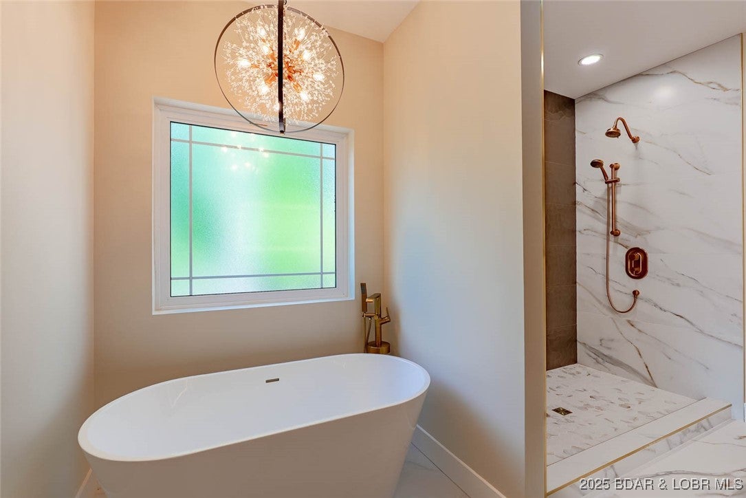 Sunrise Beach, Missouri, 65079, United States, 6 Bedrooms Bedrooms, ,7 BathroomsBathrooms,Residential,Active,1968091