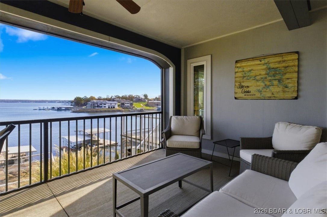 Osage Beach, Missouri, 65065, United States, 5 Bedrooms Bedrooms, ,3 BathroomsBathrooms,Residential,Active,2008728