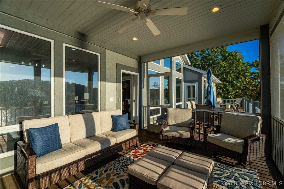 Sunrise Beach, Missouri, 65079, United States, 6 Bedrooms Bedrooms, ,5 BathroomsBathrooms,Residential,Active,1963265